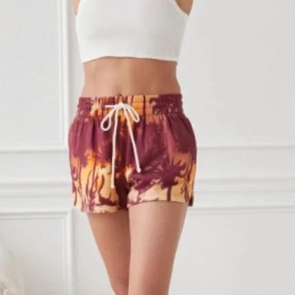 Urban Outfitters Out From Under Ellie Palm Tree Print Lounge Shorts M - Picture 2 of 6
